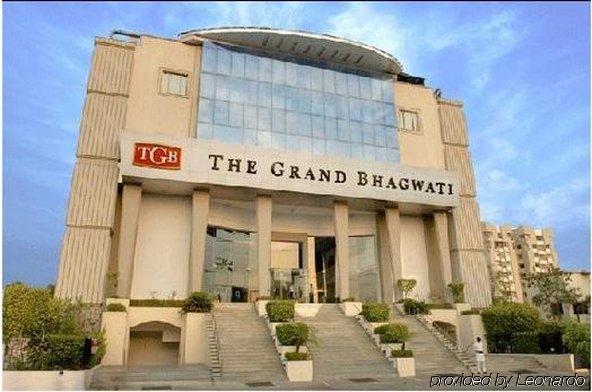 Hotel The Grand Bhagwati Ahmedabad